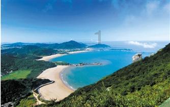 包献华与我市代表团代表共同审议自治区政府工作报告