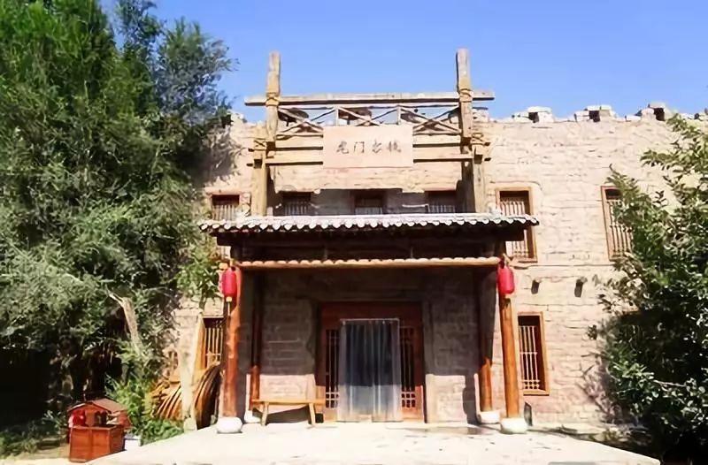 部落与弯刀灰雪怎么招募游戏画面